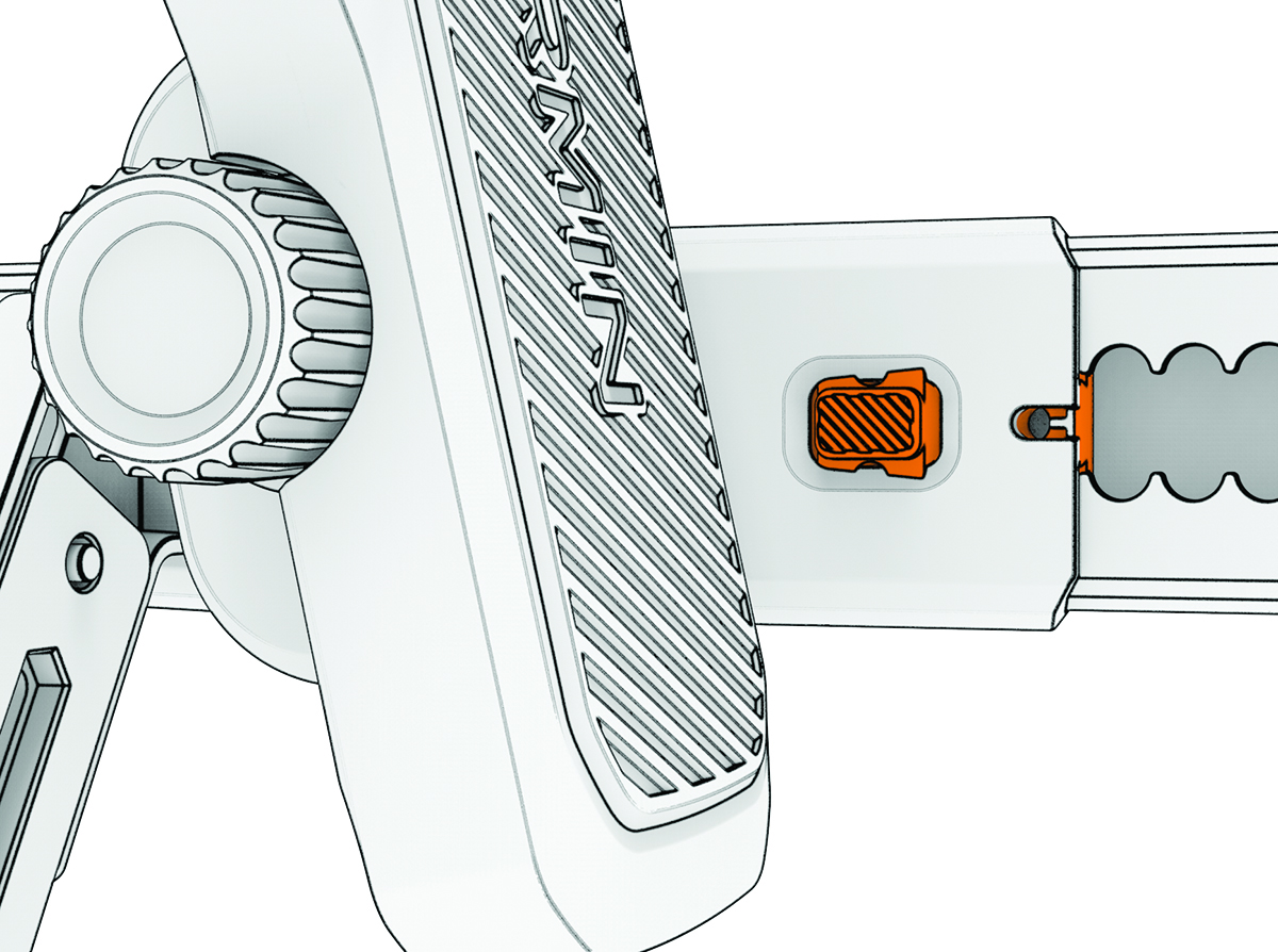 Moving the pedal carriage